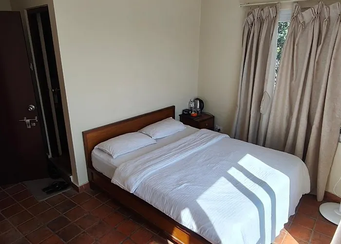 Hotel Phatkath Ichangu *